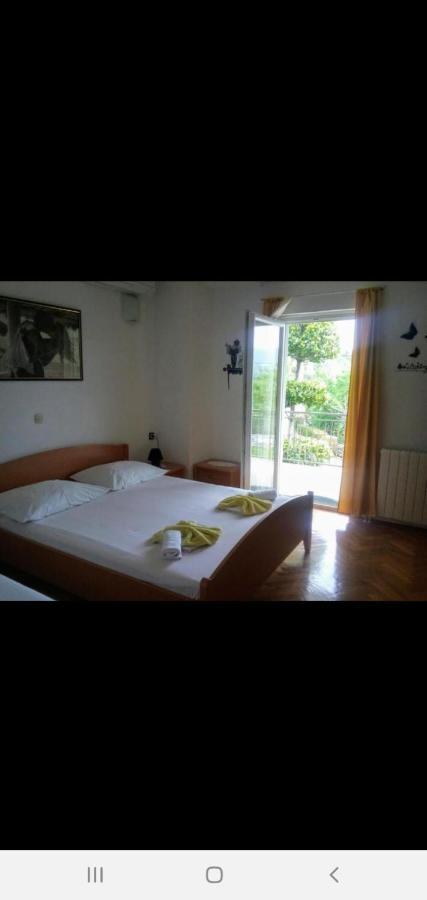 Comfortable Rooms With Small Kitchen Bacina 外观 照片